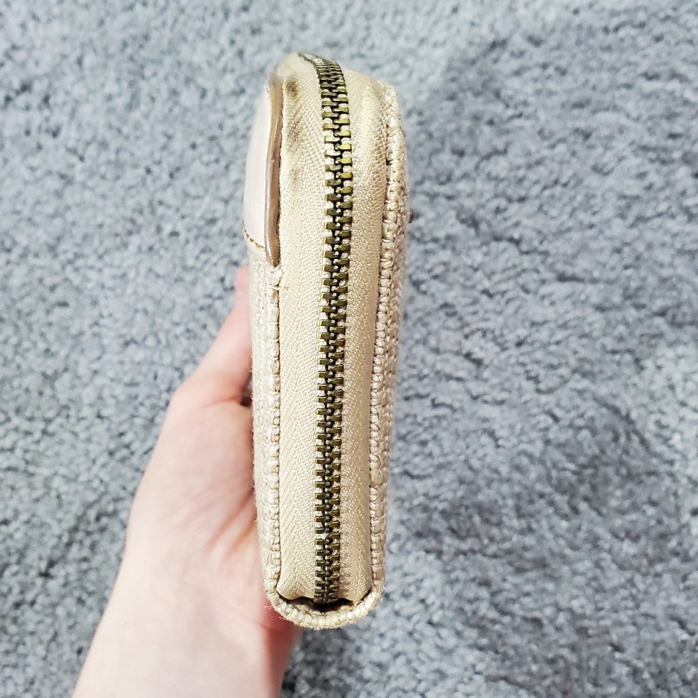 Fossil Wallet - Picture 6 of 13